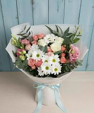 Букет цветов из:  Розы, Лизиантусы и Хризантемы в Летуново