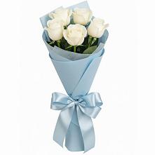 Букет 5 Белых роз Проуд в Летуново