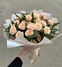 Букет Кремовые розы Латте в Летуново