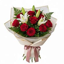 Букет цветов из:  Лилии и Розы в Летуново