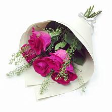 Букет цветов из:  Розы в Летуново
