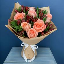 Букет цветов из:  Розы и Альстромерии в Летуново