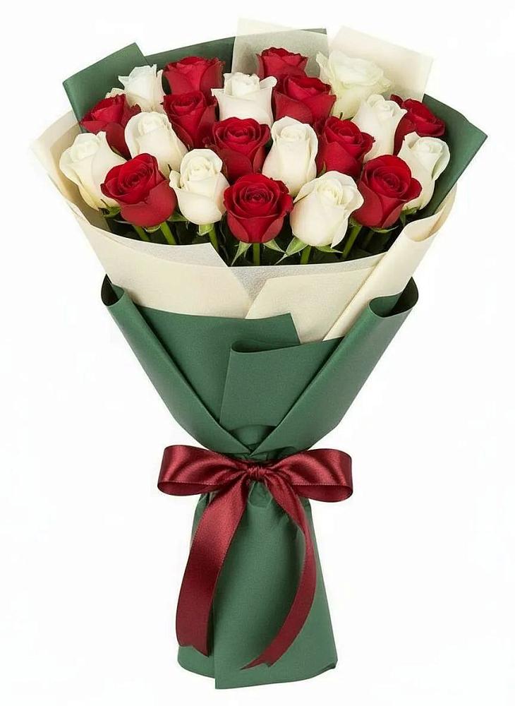 Букет Микс из красных и белых роз в Летуново