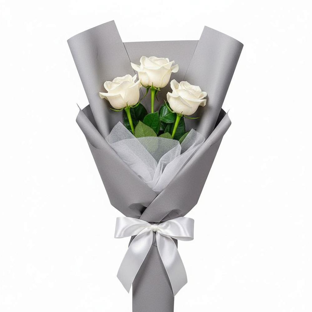 Букет 3 белые розы в Летуново