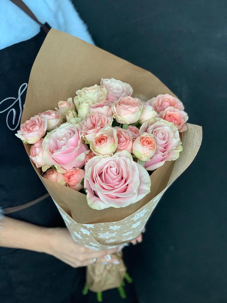 Букет цветов из: Хризантемы и Розы в Летуново