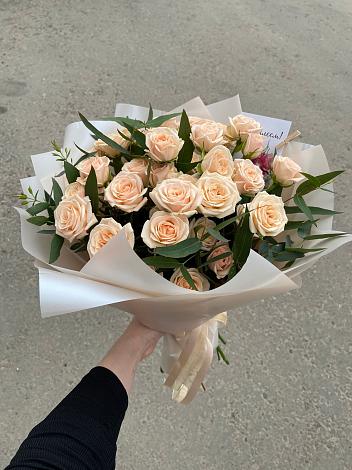 Букет Кремовые розы Латте в Летуново