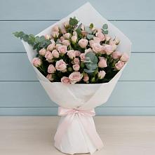 Букет цветов из:  Розы в Летуново