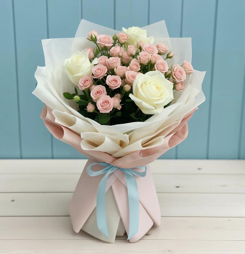 Букет цветов из: Розы в Летуново