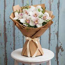 Букет цветов из:  Орхидеи и Розы в Летуново