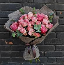 Букет цветов из:  Розы в Летуново